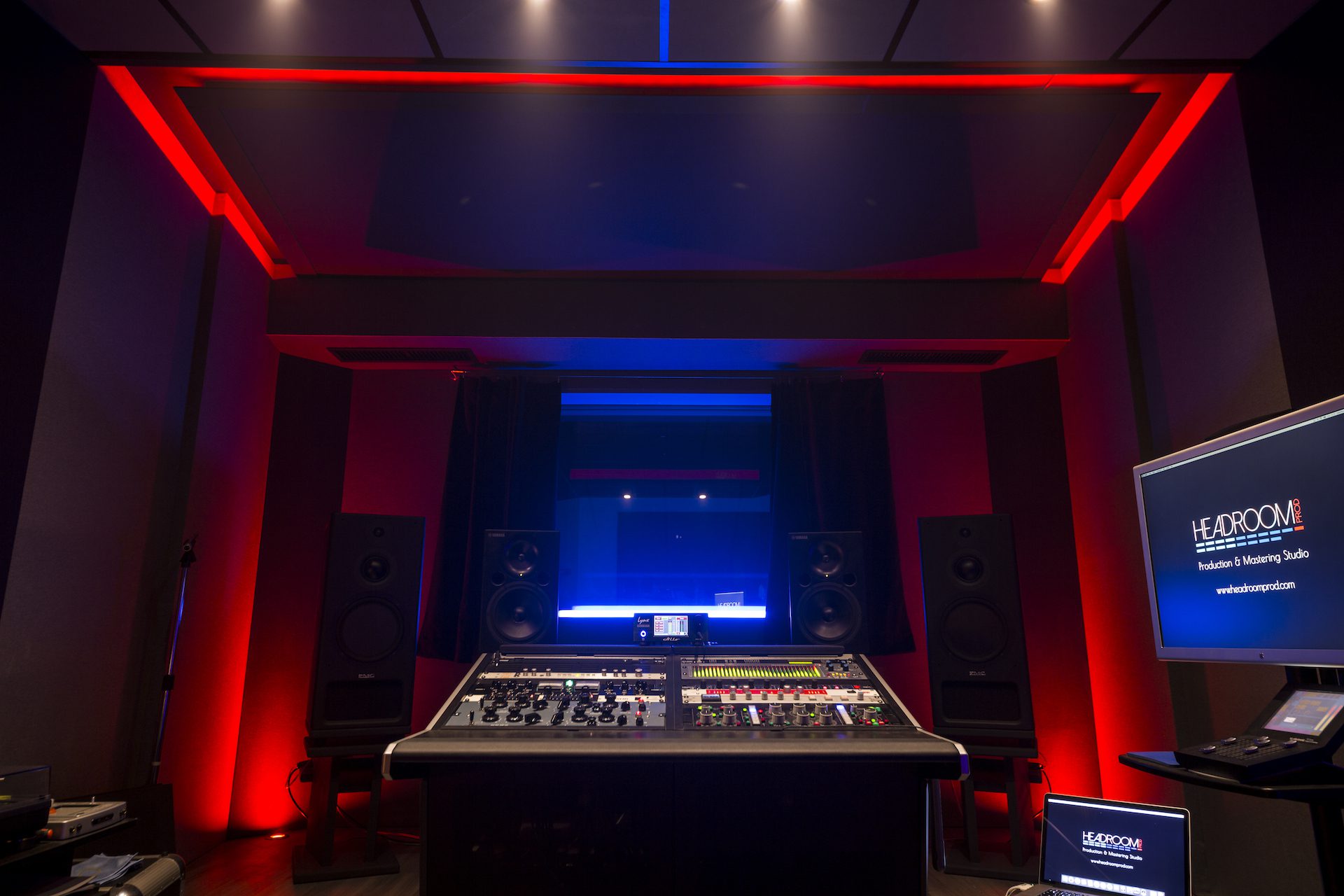 Studio de MASTERING HeadRoomProd /// Mastering en ligne et à Paris